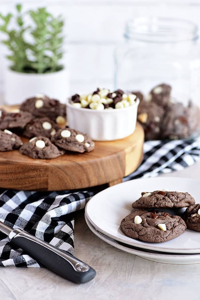Cookies & Cream Oreo Pudding Cookies