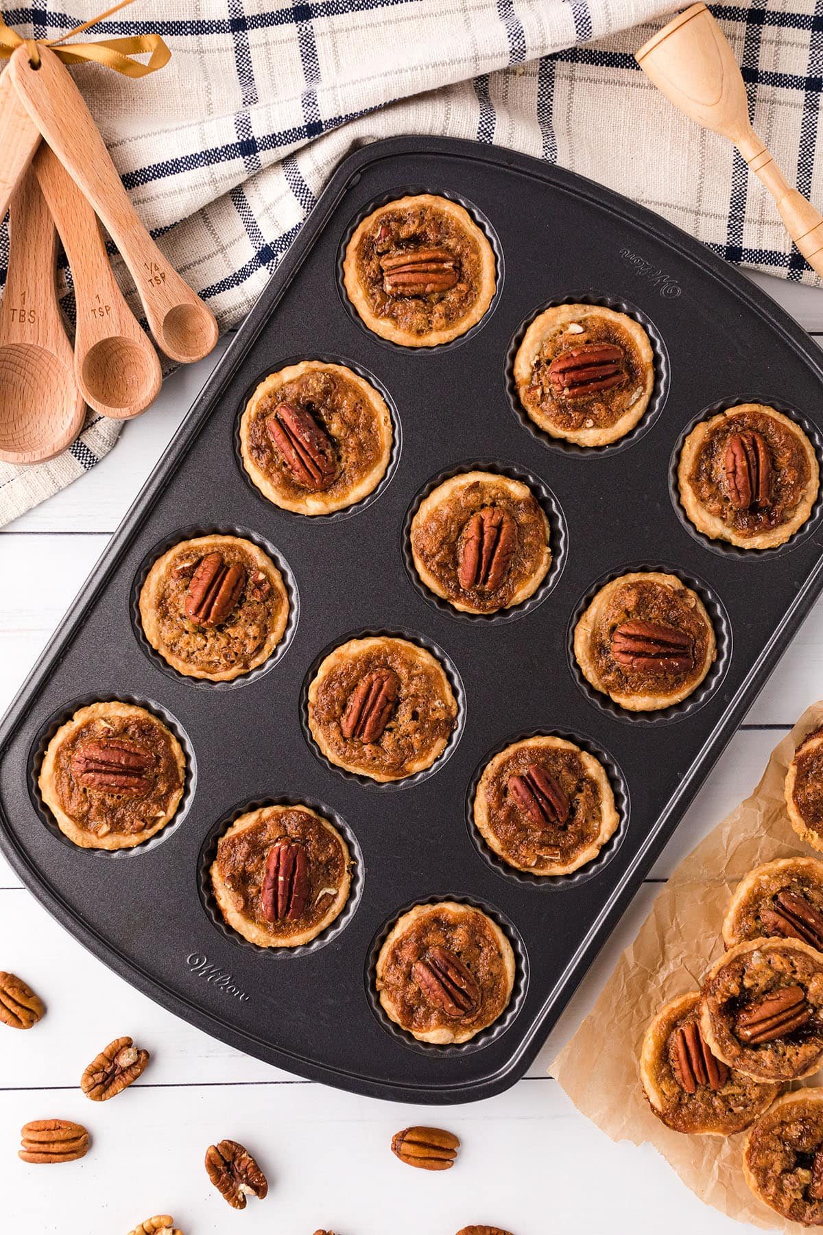 how to make pecan tassies step 5