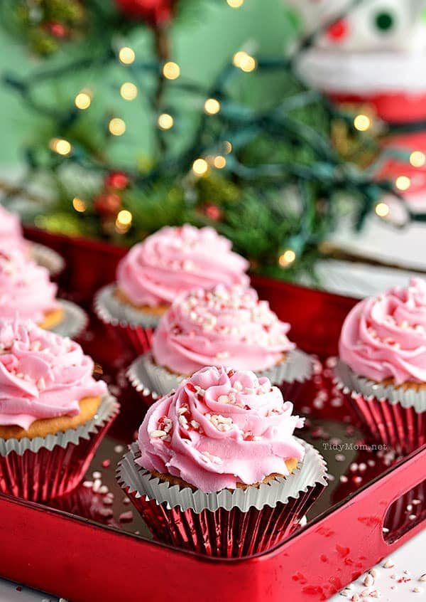 Vanilla Peppermint Cupcake recipe at cetcu.com #HolidayIdeaExchange