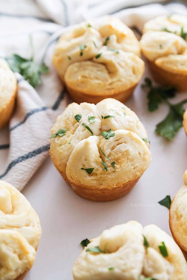 pull apart garlic rolls on a table