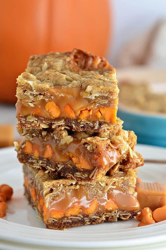 Pumpkin Spice Carmelita Bars {+VIDEO}