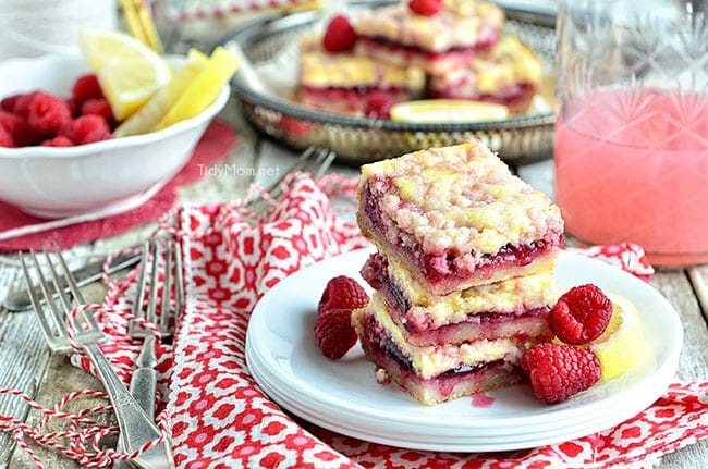 Raspberry Lemonade Bars recipe at cetcu.com