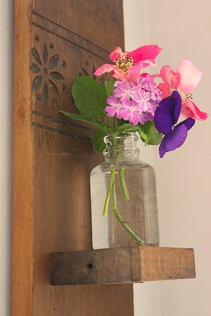 DIY Reclaimed Wood Sconce with Hook tutorial from Pretty Handy Girl at cetcu.com