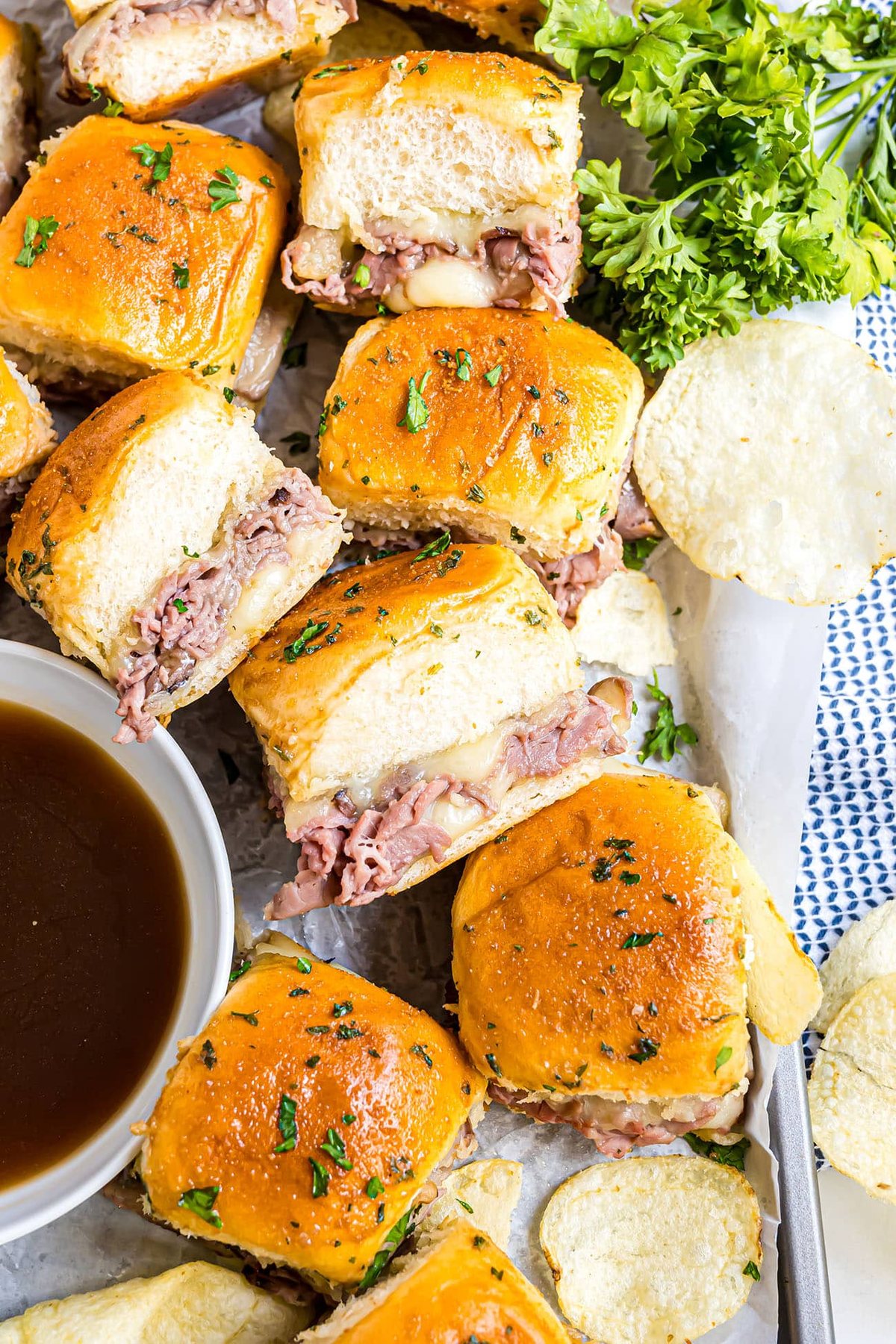 Easy Roast Beef Sliders with Hawaiian Rolls