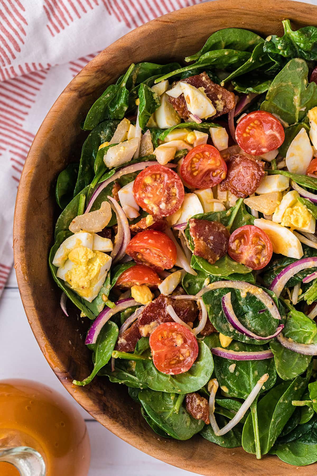 Insanely Good Spinach Salad With Bacon and Eggs