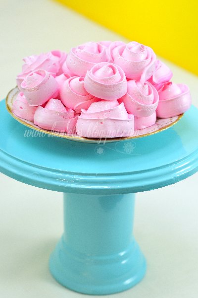 Meringue Roses