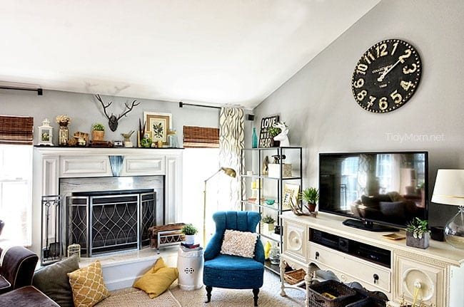 Spring Mantle and Family Room at cetcu.com