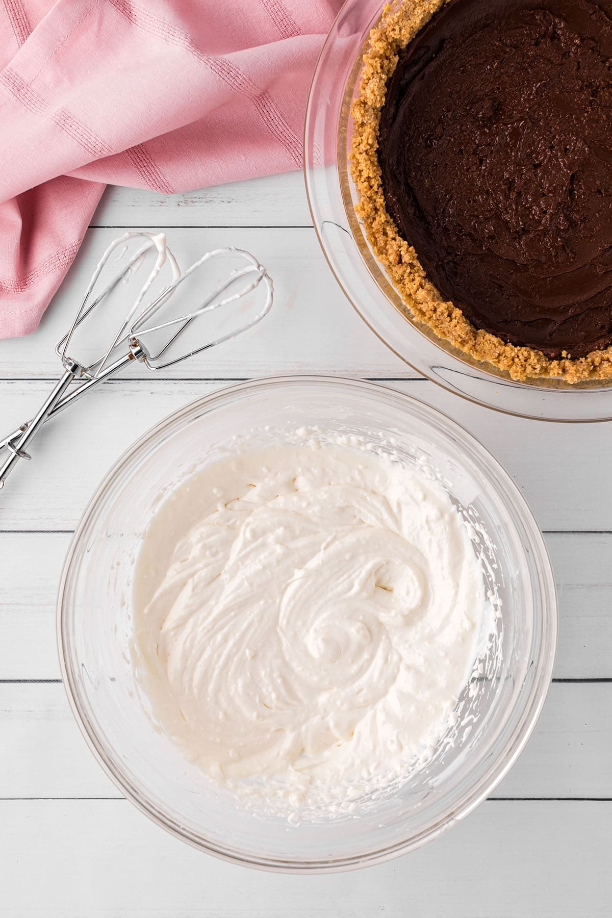 No-Bake Strawberry Cream Cheese Pie step 3