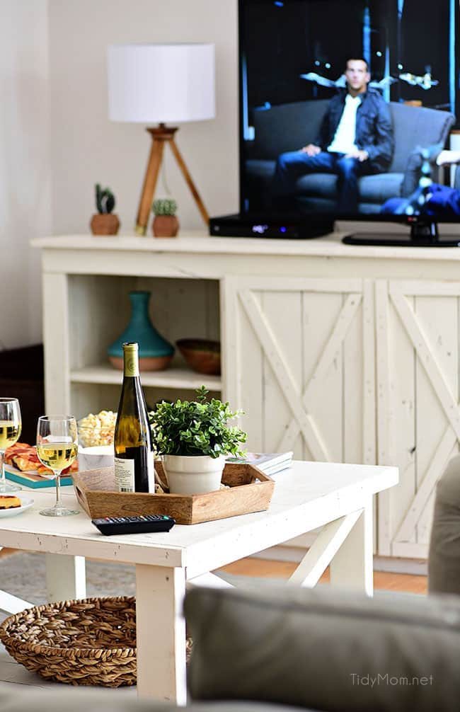 Pizza and Popcorn Movie Night. Make Gourmet Popcorn at home for a special treat. Oven-ready pizza, Sweet Heat Maple-Chili Popcorn, something to sip on and your favorite movie and you have a perfect date night at home. Print the gourmet popcorn recipe at cetcu.com