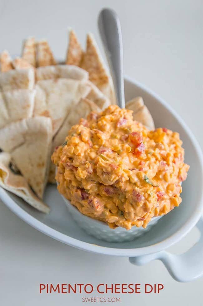 Summer Barbecue Meal Plan for Father’s Day! Tons of great ideas to celebrate Dad this Father’s Day, and any of these recipes would be great for a backyard barbecue this summer! Get recipes, printables and party decor at cetcu.com - Pimento Cheese Dip