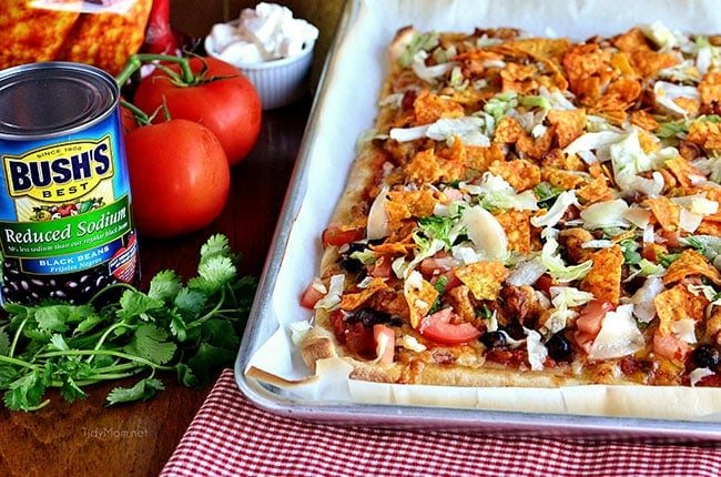 Black Bean & Chicken Taco Pizza recipe at cetcu.com