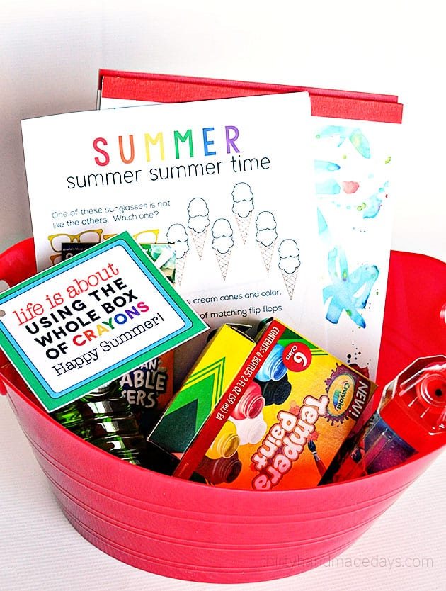 Summer Craft Bucket with Free Printable from ThirtyHandmadeDays.com for cetcu.com