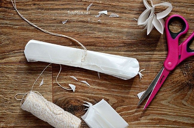 Easy Holiday Gift Wrapping with Scotch-Brand and cetcu.com