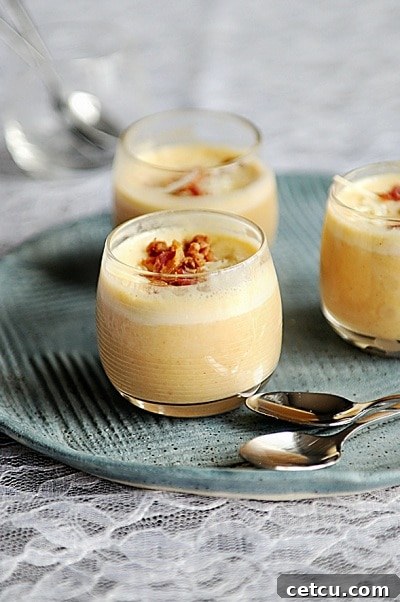 Elegant Creamy Pumpkin Soup Shooters for parties