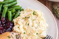 Prep-Ahead Perfection Mashed Potatoes