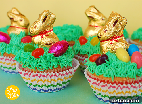 Cupcake decorated as an Easter bunny with candies