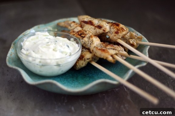 Delicious Greek chicken skewers with vegetables