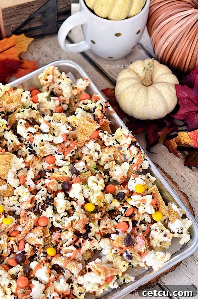 Turkey Munch - Fall Popcorn Snack Mix